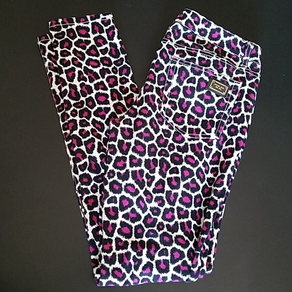 Micheal Kors purple leopard print size 6 skinny